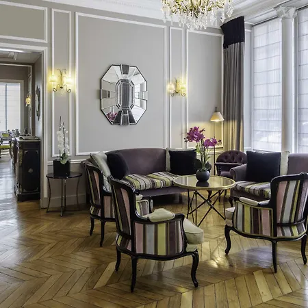 Bradford Elysees - Astotel Hotel