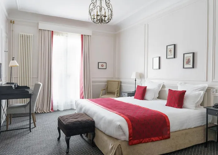 Bradford Elysées - Astotel Hotel Parigi