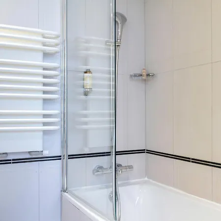 호텔 브래드퍼드 엘리제 - 아스토텔 파리