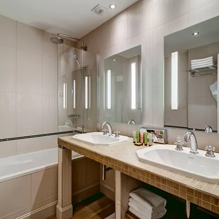 호텔 브래드퍼드 엘리제 - 아스토텔