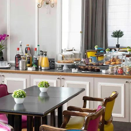 브래드퍼드 엘리제 - 아스토텔 호텔 파리