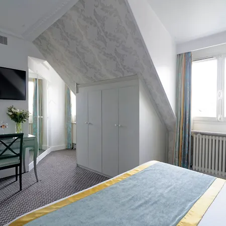 Hotell Bradford Elysees - Astotel 4*