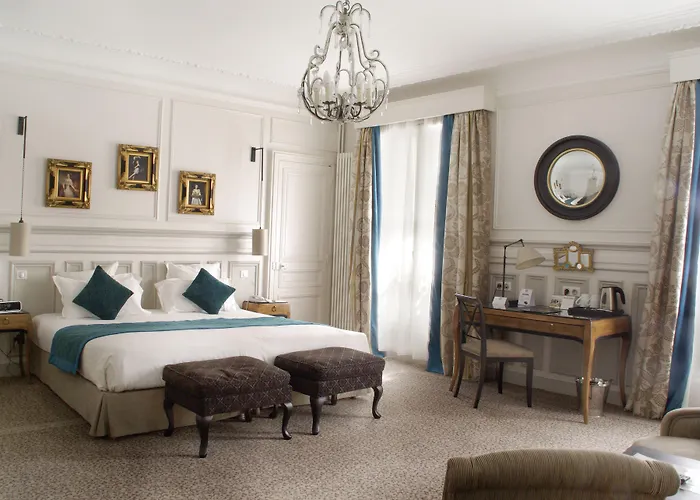 Bradford Elysees - Astotel Otel