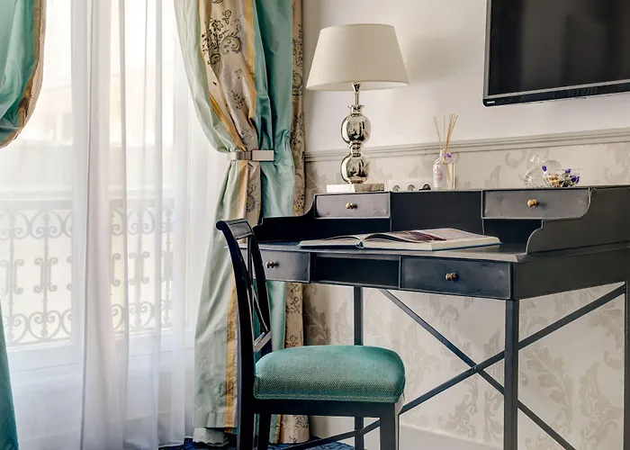 Bradford Elysees - Astotel 4*