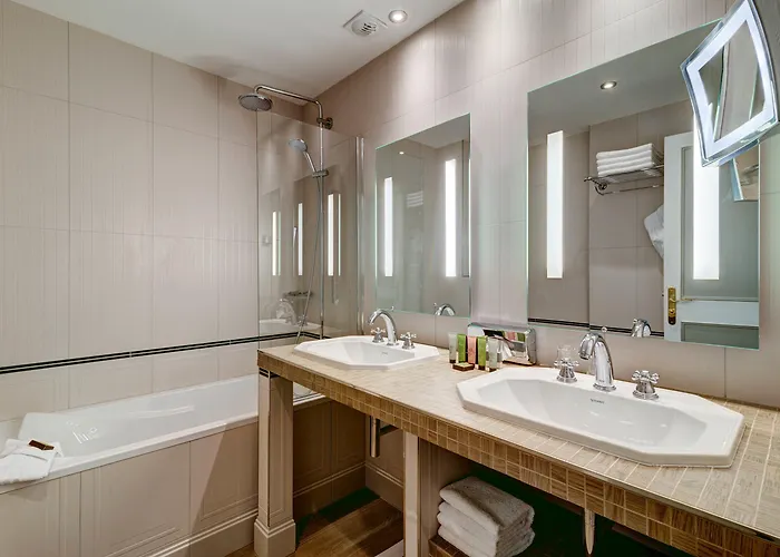 Otel Bradford Elysees - Astotel