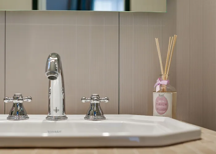 Otel Bradford Elysees - Astotel