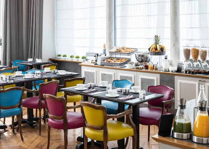 Bradford Elysees - Astotel Otel 4*