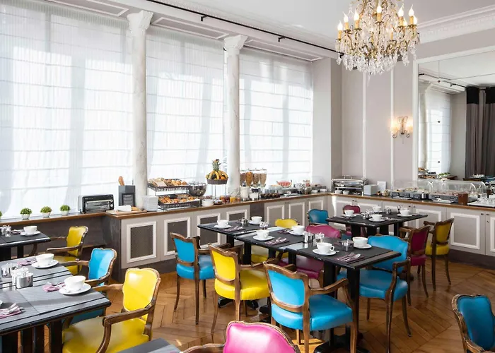 Otel Bradford Elysees - Astotel Paris