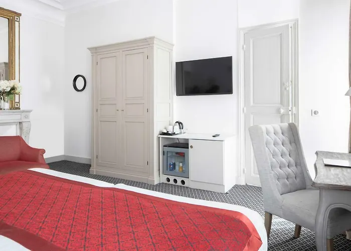 Bradford Elysees - Astotel Otel