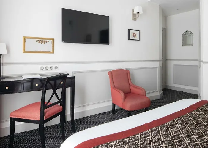 Bradford Elysees - Astotel Otel 4*