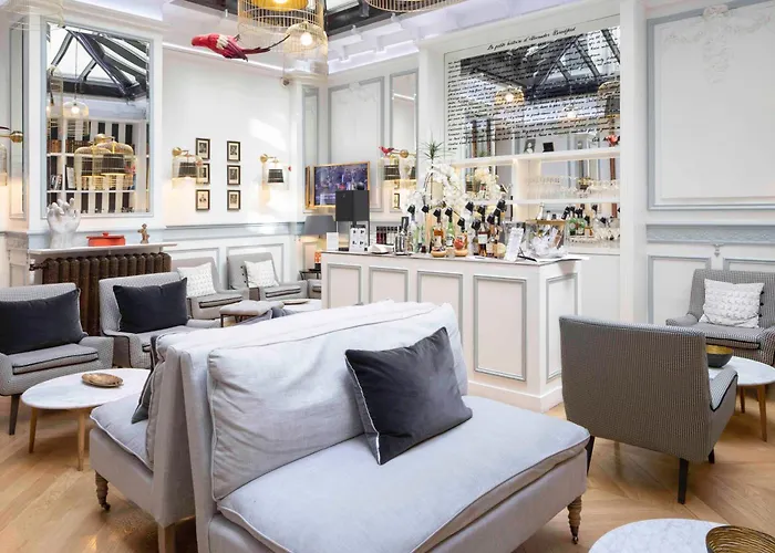 Szálloda Bradford Elysées - Astotel 4*